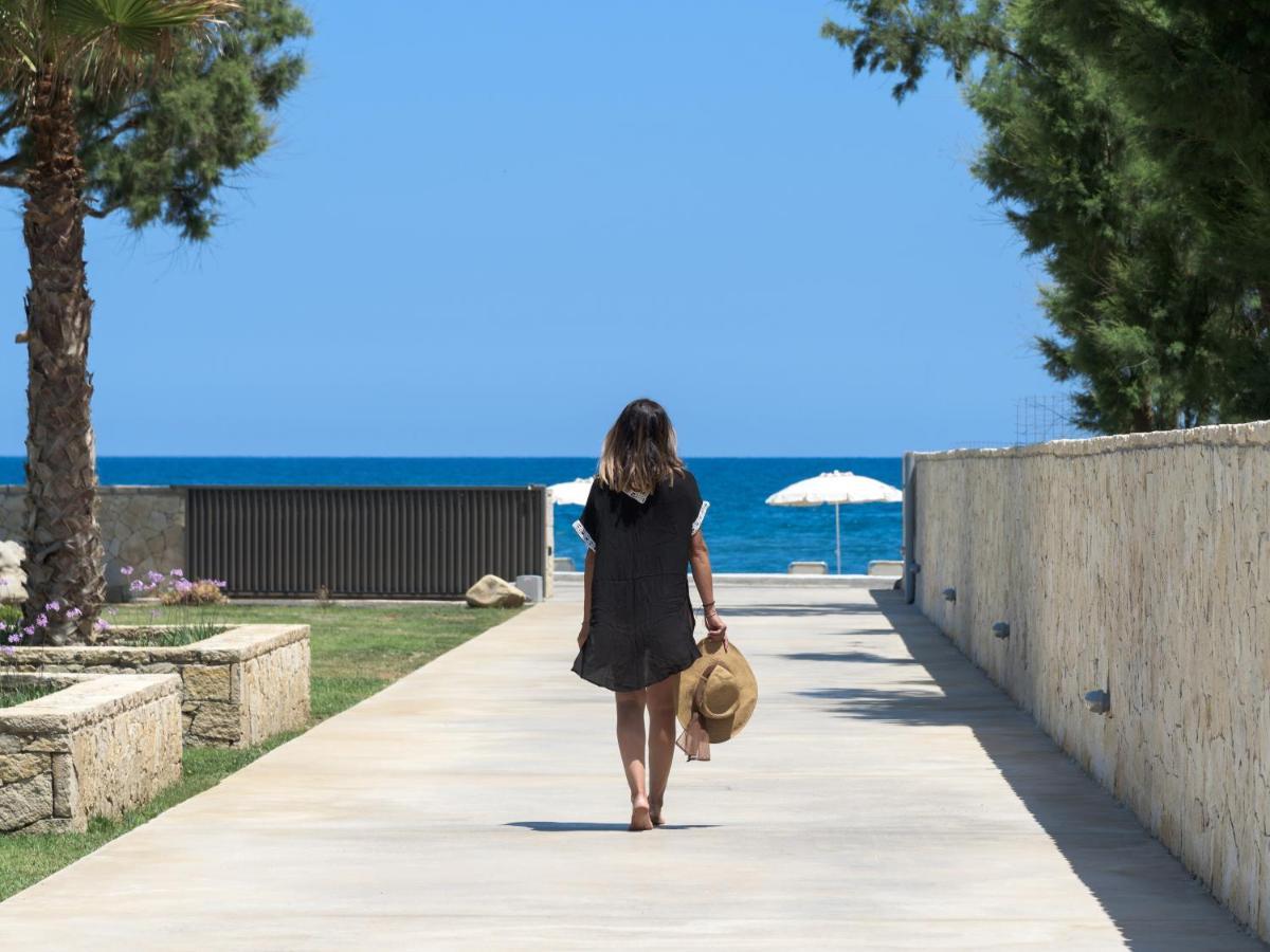 Athina Luxury Villa, With Pool & Walk To The Beach, By Thinkvilla Hanya Dış mekan fotoğraf